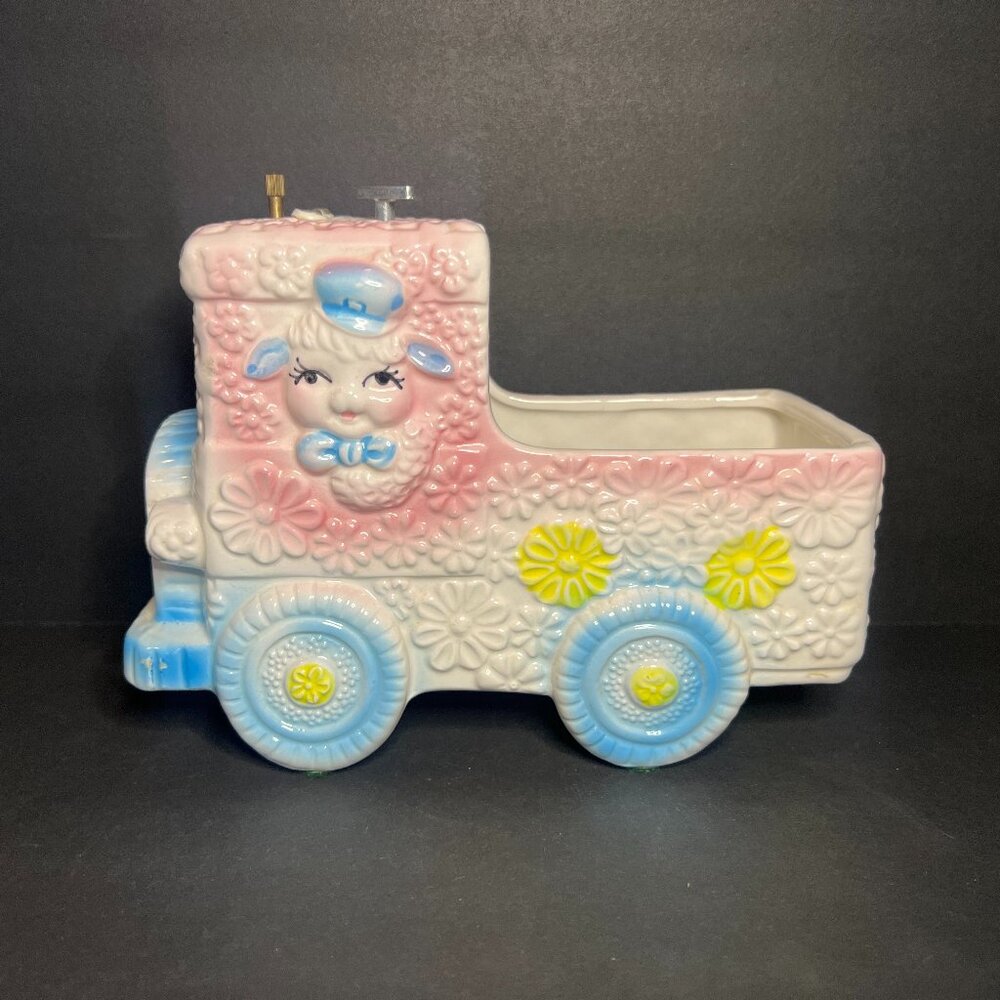 VTG Nancy Pew #T5508 Musical Rock a Bye Baby Lamb Truck Planter Vase Music Box